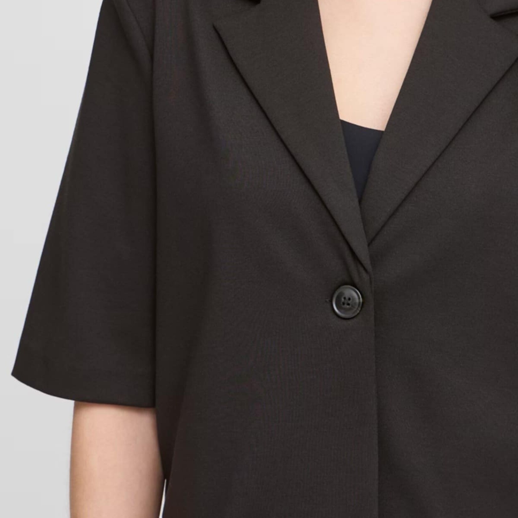 Ichi Veston Kate court - Black