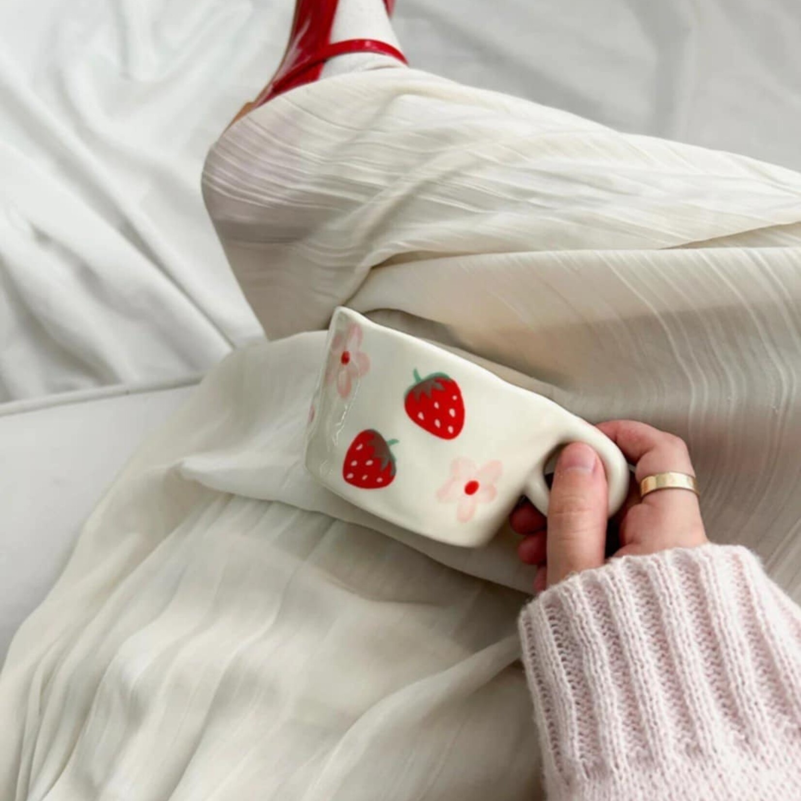 moi d'abord Tasse Fraisia