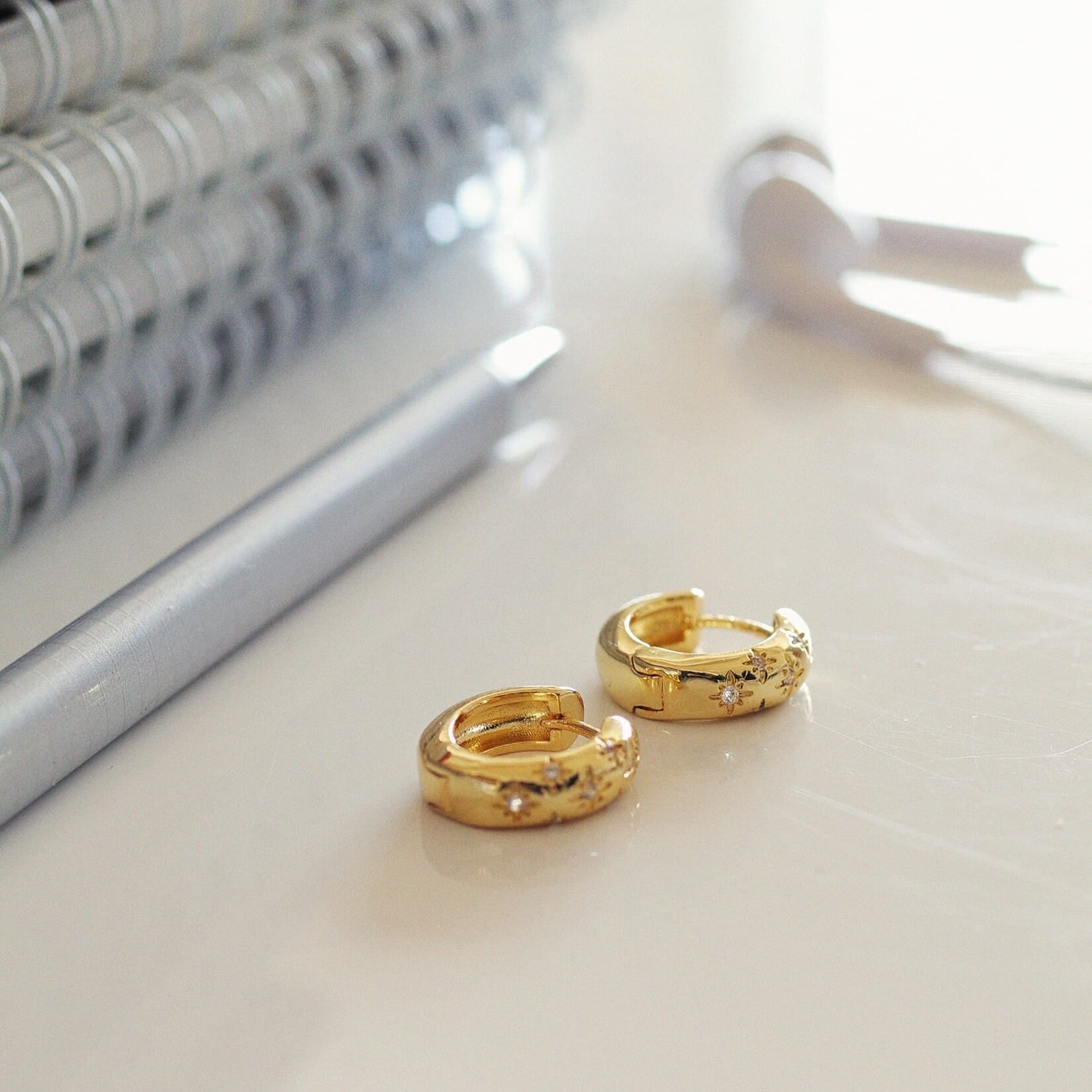 Welldunn jewelry Boucles d`oreilles Starloop - Gold