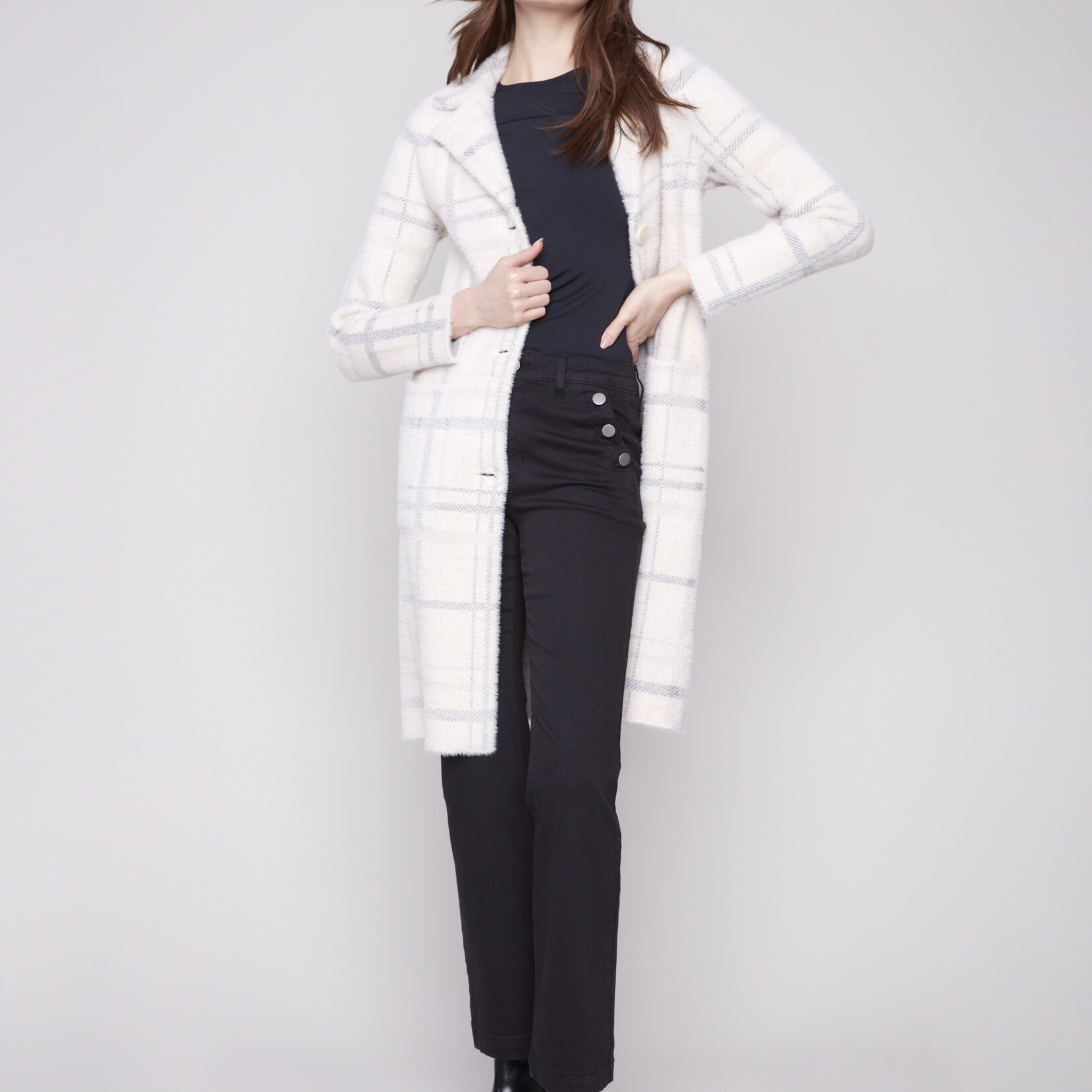 Charlie B Coatigan C6326 a Carreaux Avec Poches- Écru