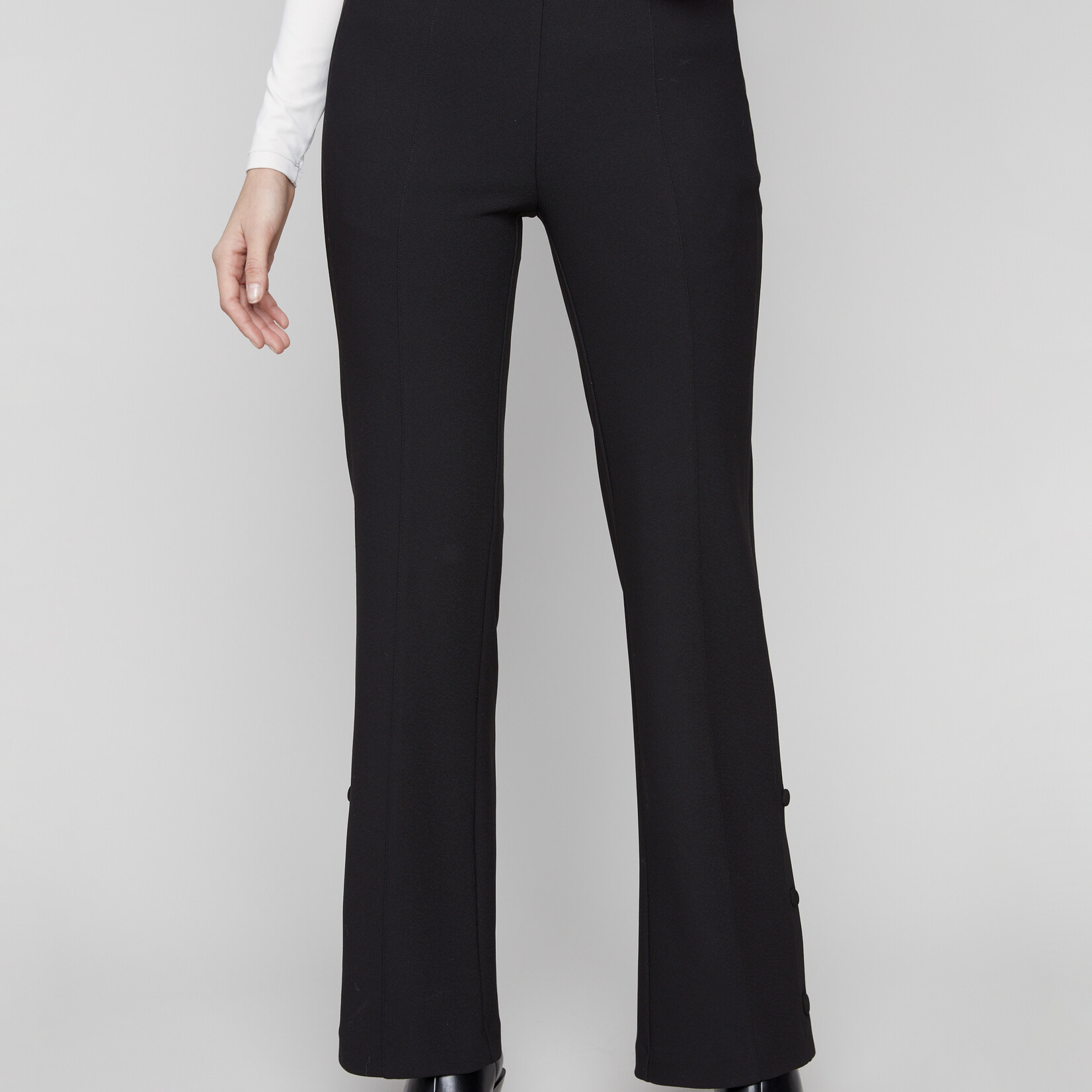 Charlie B Pantalon avec bouton au bas - Noir