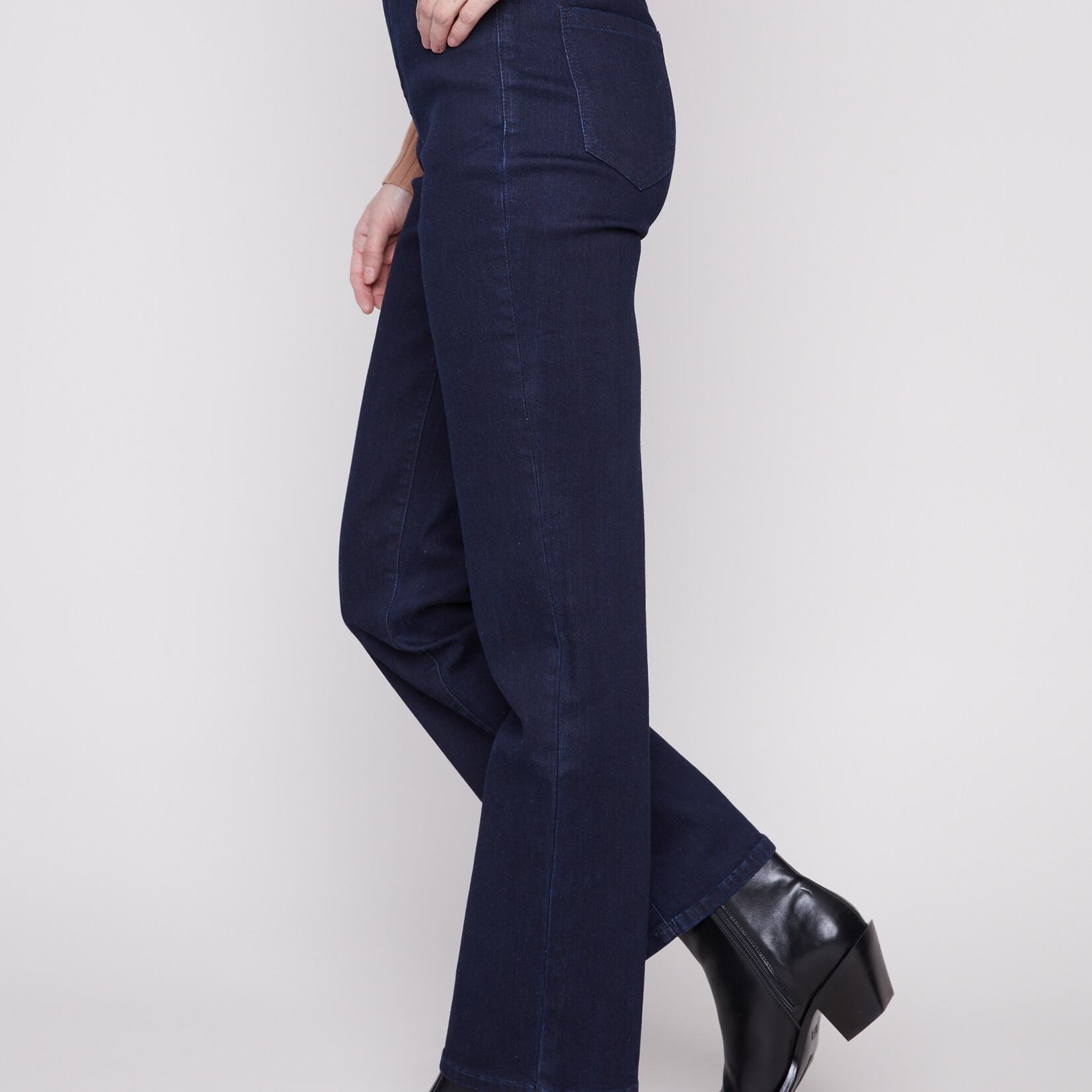 Charlie B Jeans C5584 à jambre droite - Bleu noir