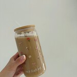 moi d'abord Tumbler en verre Fleurs & Boucles