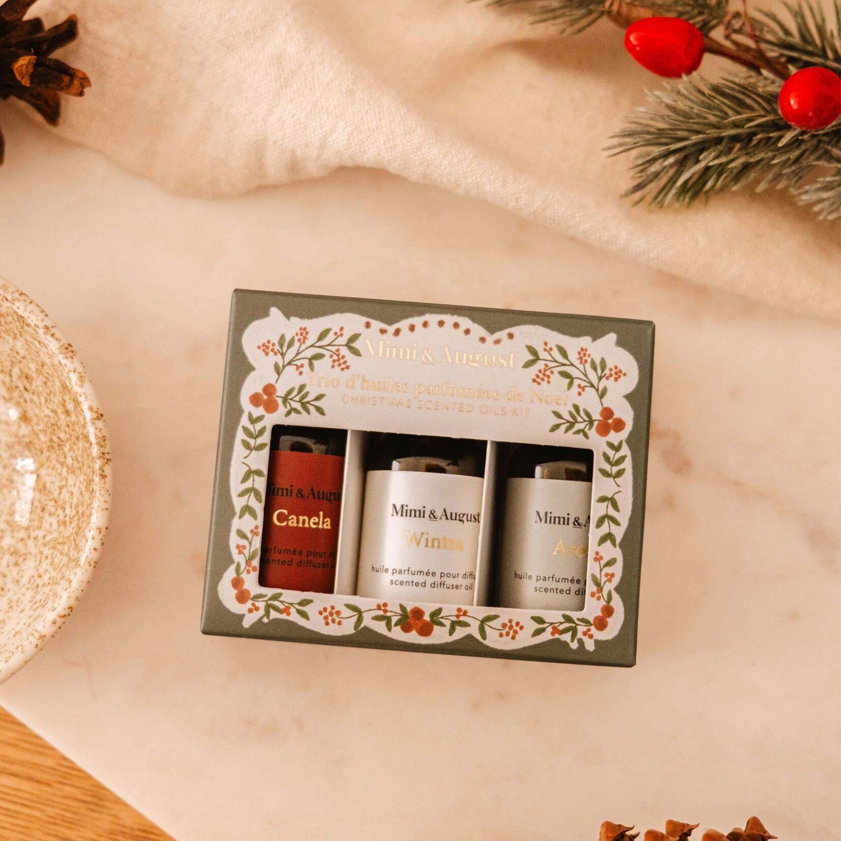 Mimi & August Ensemble Trio - Noel