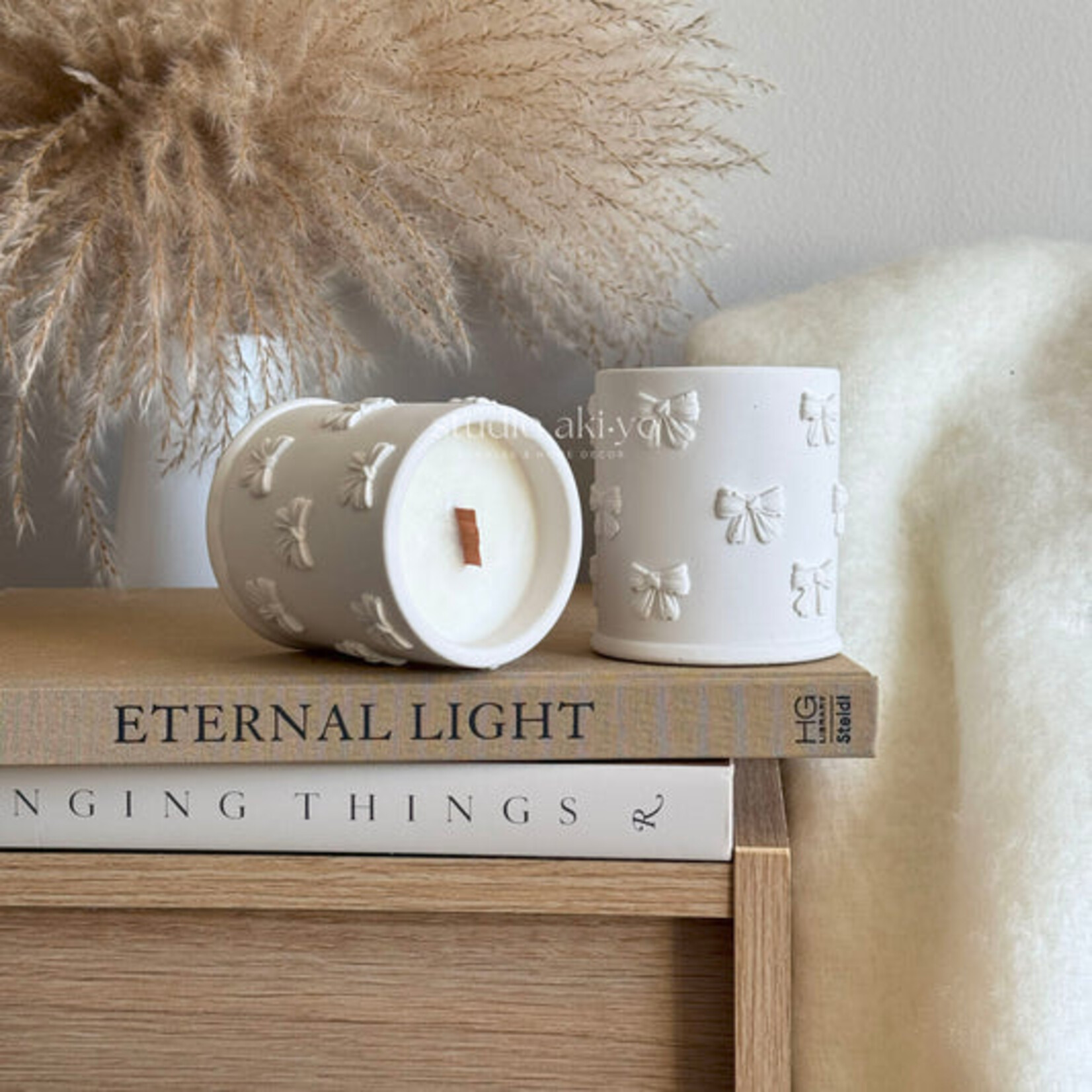 Studio Akiyo Bougie Boucle en cire de soja