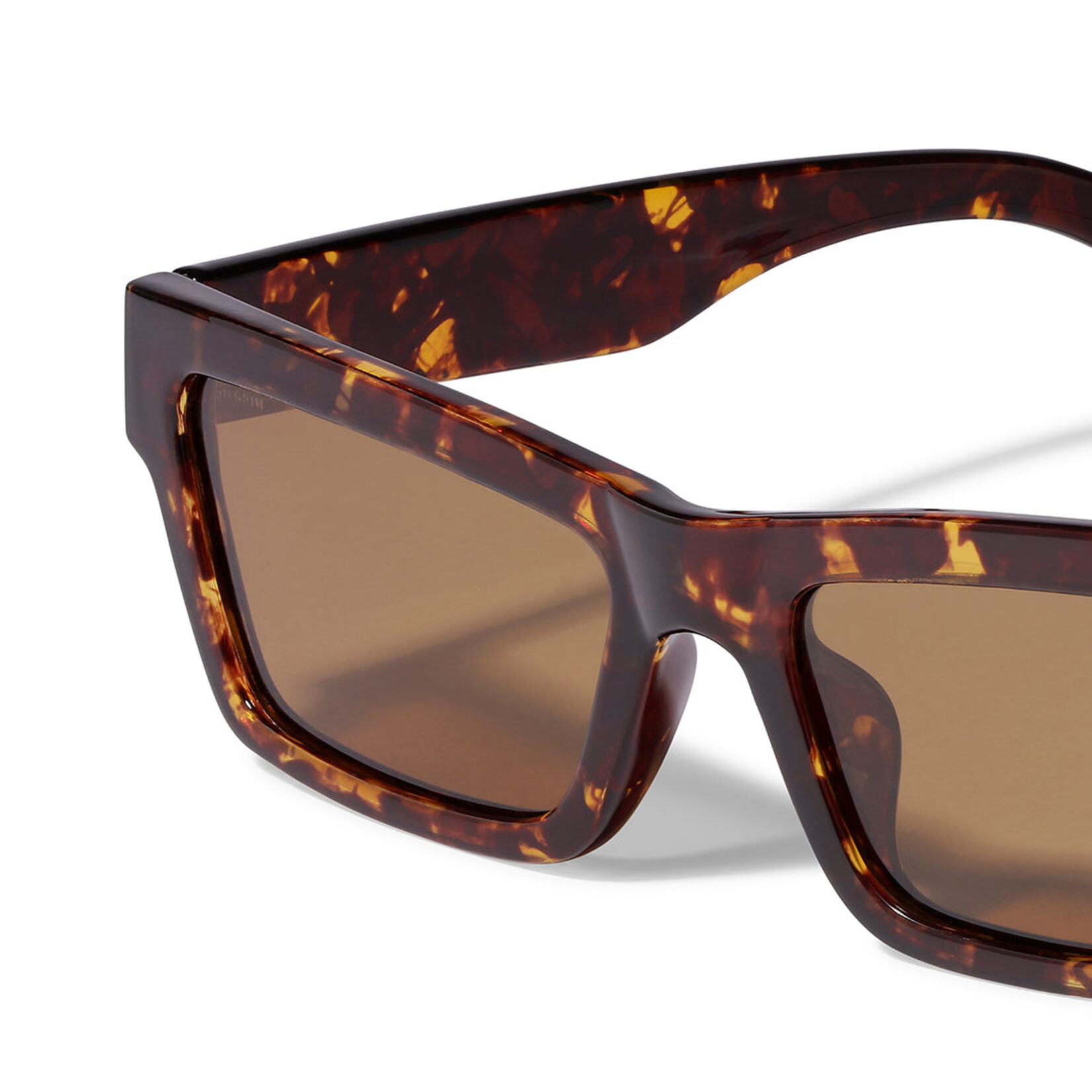 Pilgrim Lunette de soleil ASHLYN - Tortoise brun