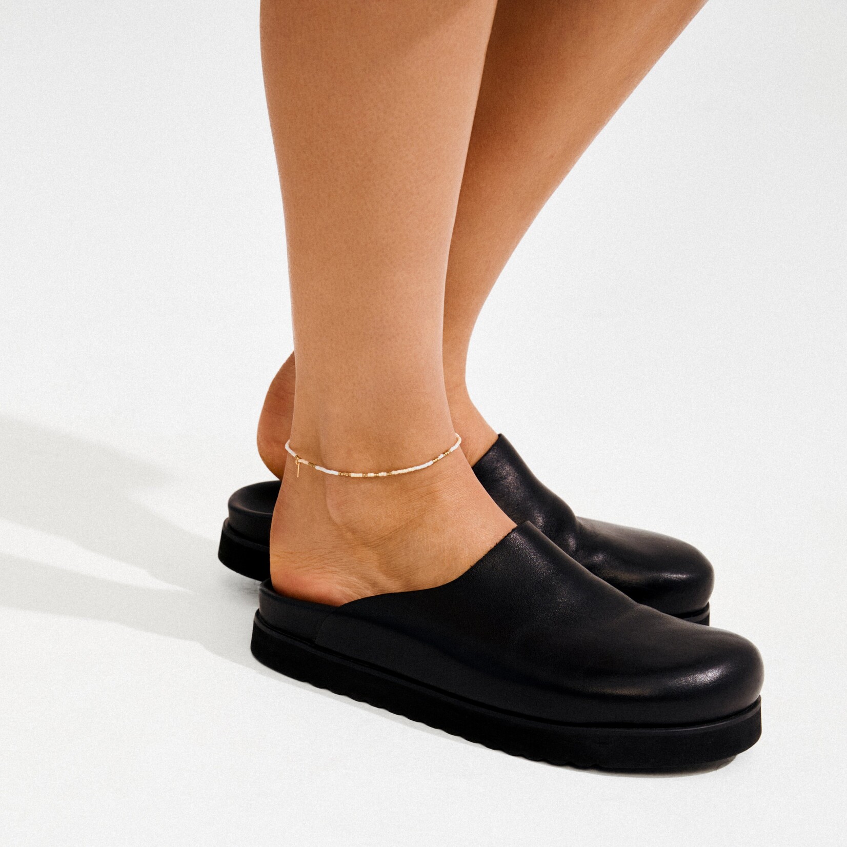 Pilgrim Alison Chaîne de cheville Recyclé - White & Gold Plated