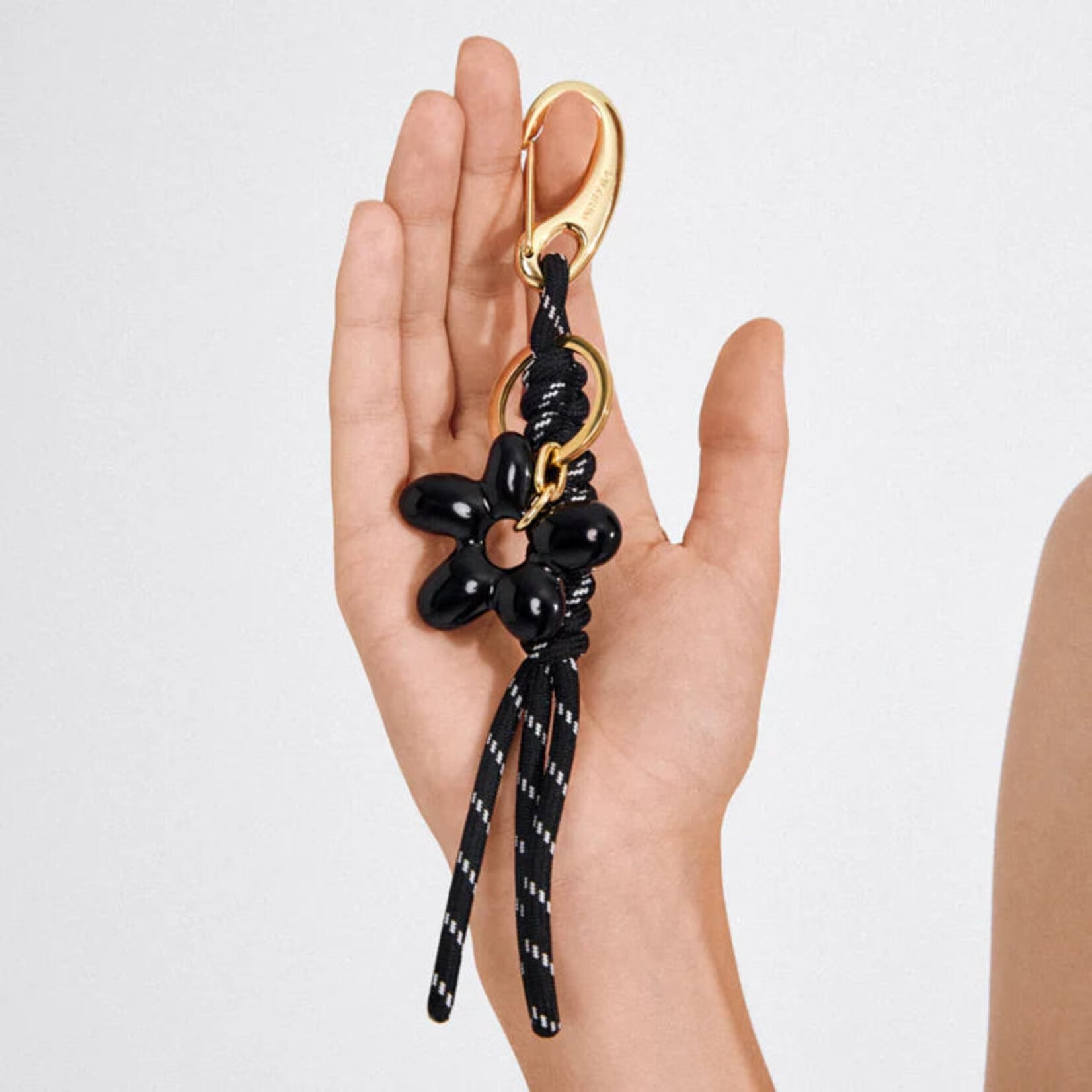 Pilgrim AERUN Porte cle fleur recycle - Gold plated