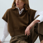 Yaya Pull sans manche avec col - Teak brown
