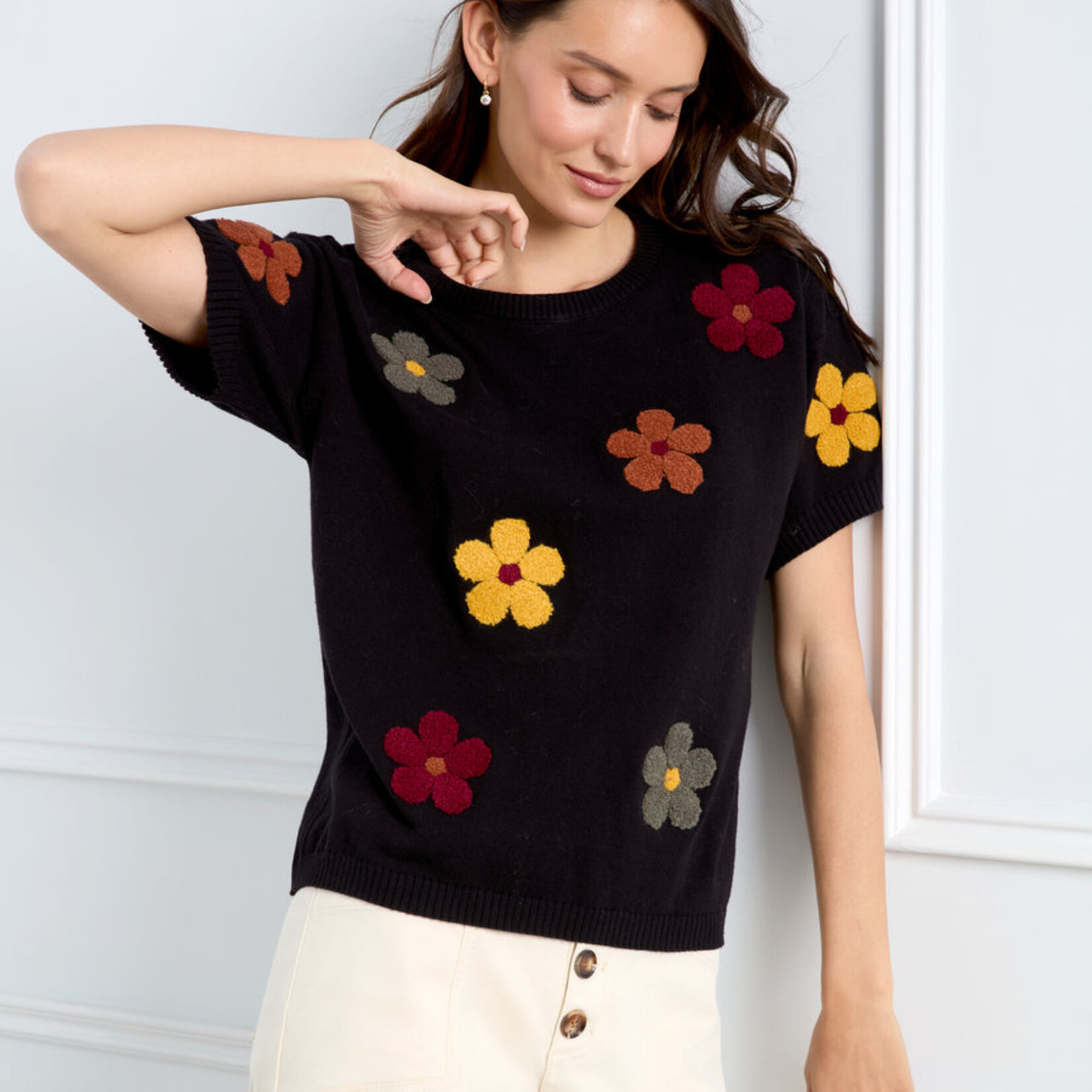 Charlie B Top C2947E broderie fleur - Noir