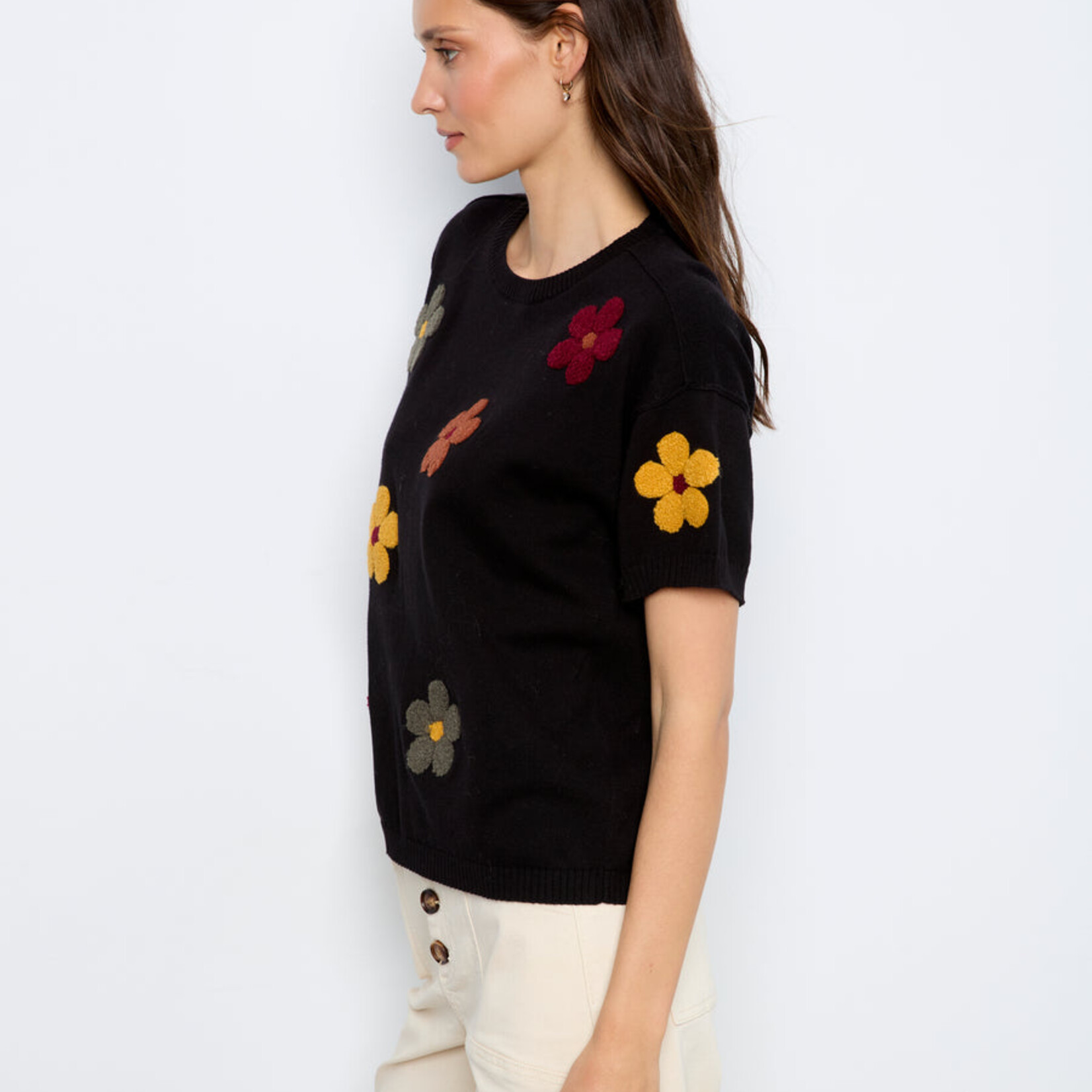 Charlie B Top C2947E broderie fleur - Noir