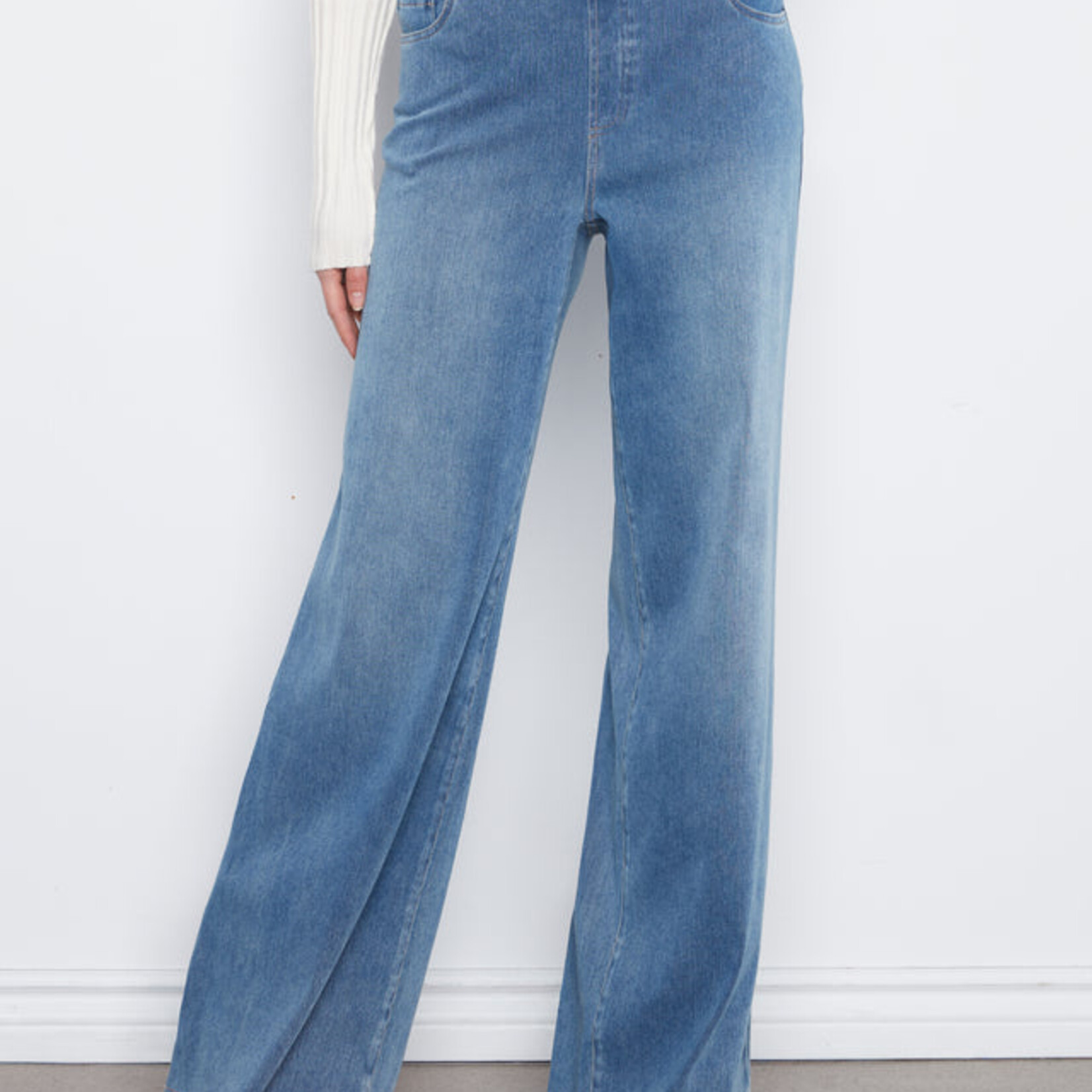 Charlie B Jeans C5805 à jambre large - Bleu moyen