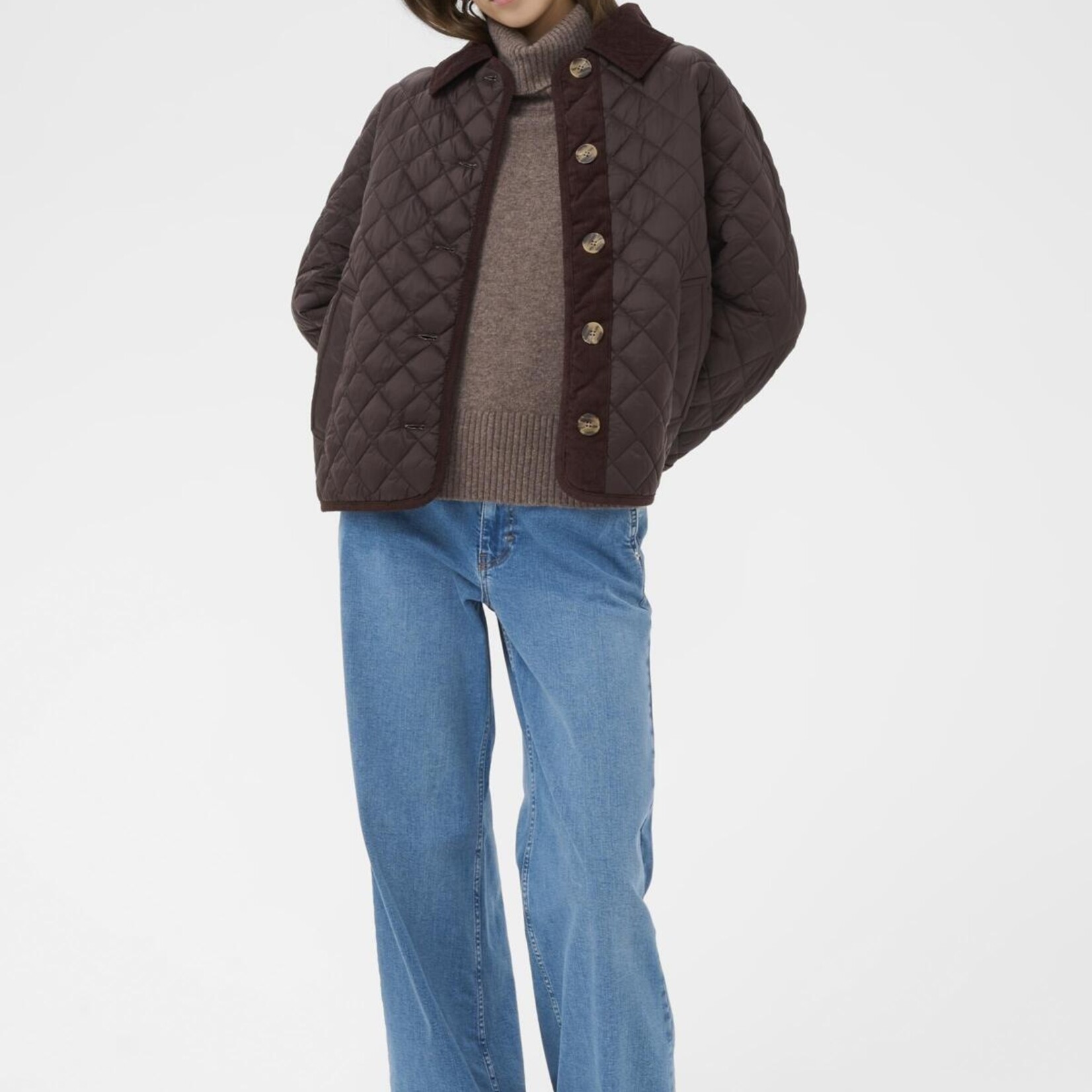 Part Two Manteau Safiya - Mole