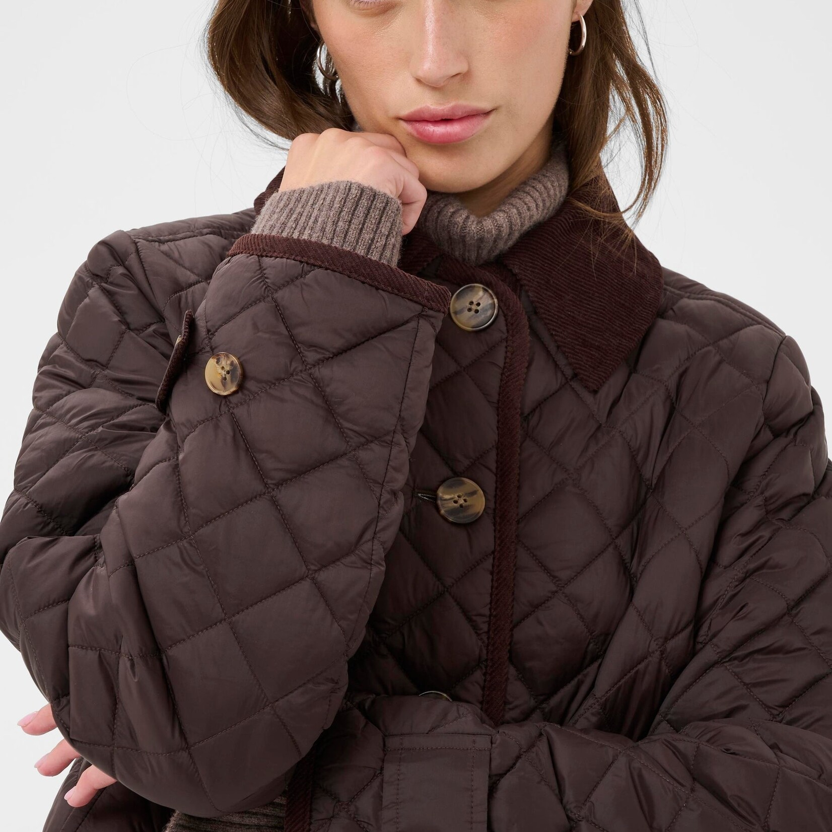 Part Two Manteau Safiya - Mole