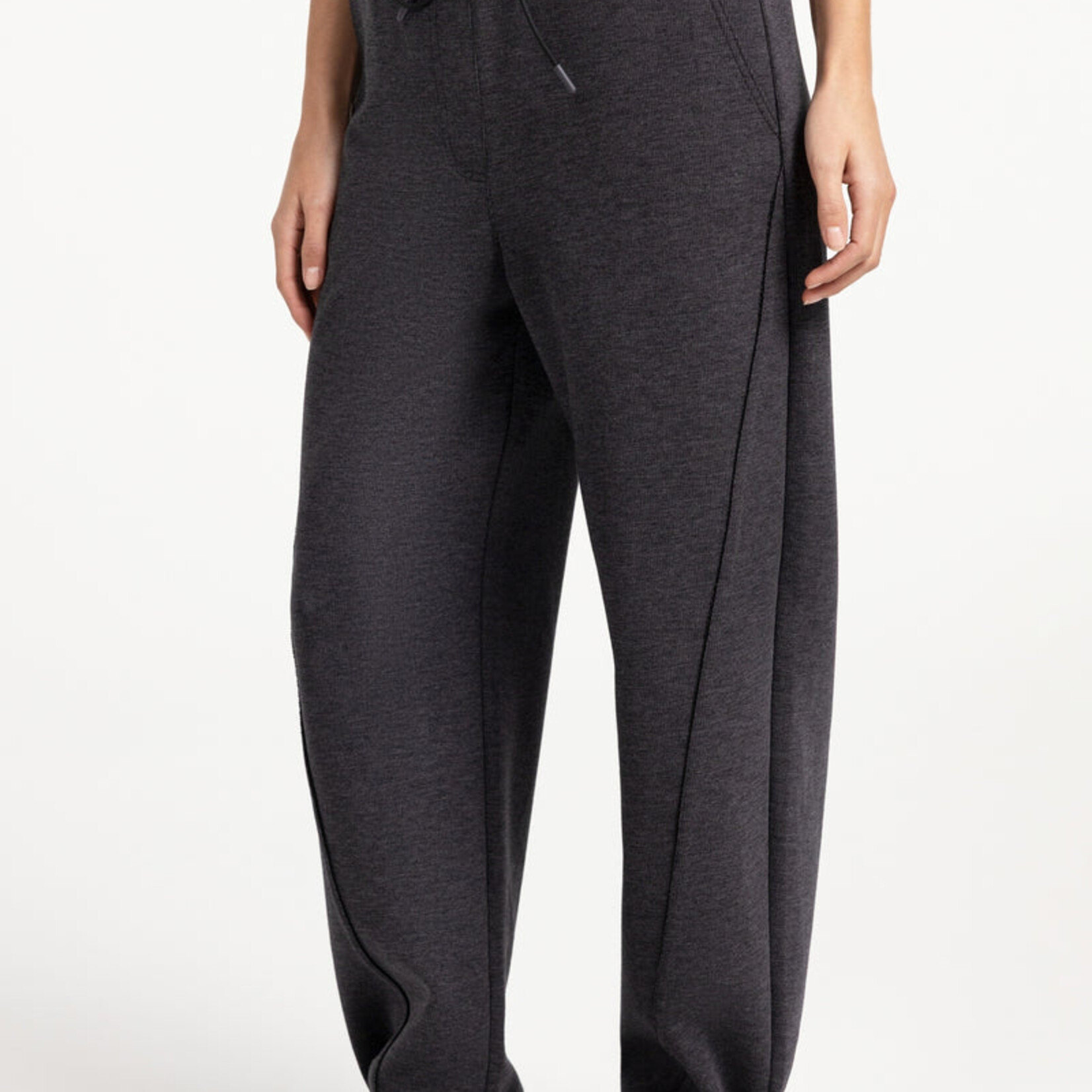 Yaya Pantalon ample en jersey - Hole black