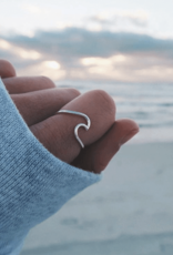 PURA VIDA Wave Ring in Silver