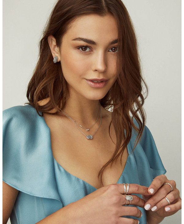 Elisa Pendant Necklace in Rose Quartz