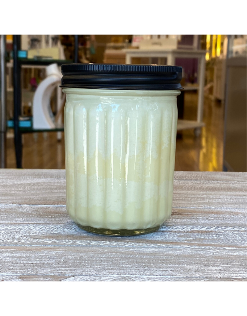 SWAN CREEK CANDLE CO. Homespun Jar in Vanilla Pound Cake