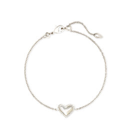 KENDRA SCOTT DESIGN Ari Heart Silver Chain Bracelet in Ivory Mother-of-Pearl