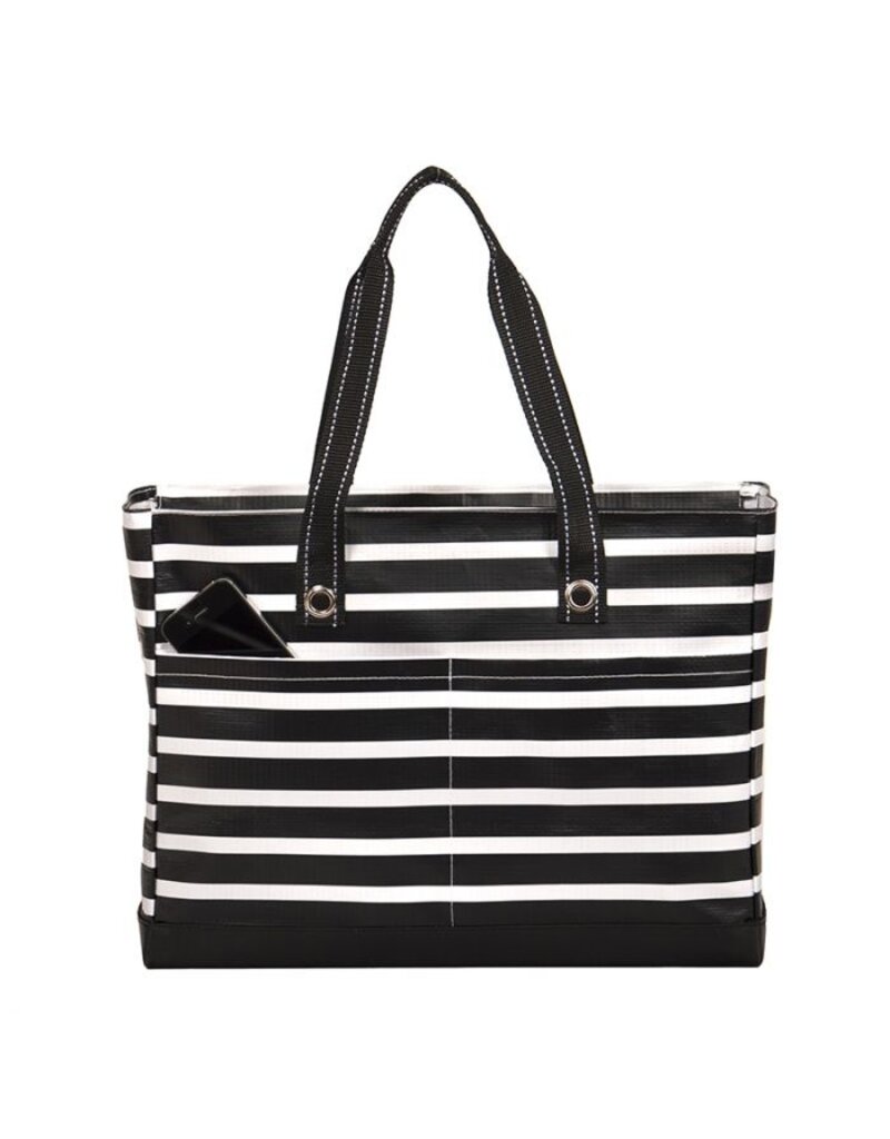 SCOUT Uptown Girl Pocket Tote Bag in Fleetwood Black