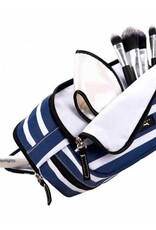 SCOUT 3-Way Toiletry Bag in Nantucket Navy SCOUT 3-Way Toiletry Bag in Nantucket Navy