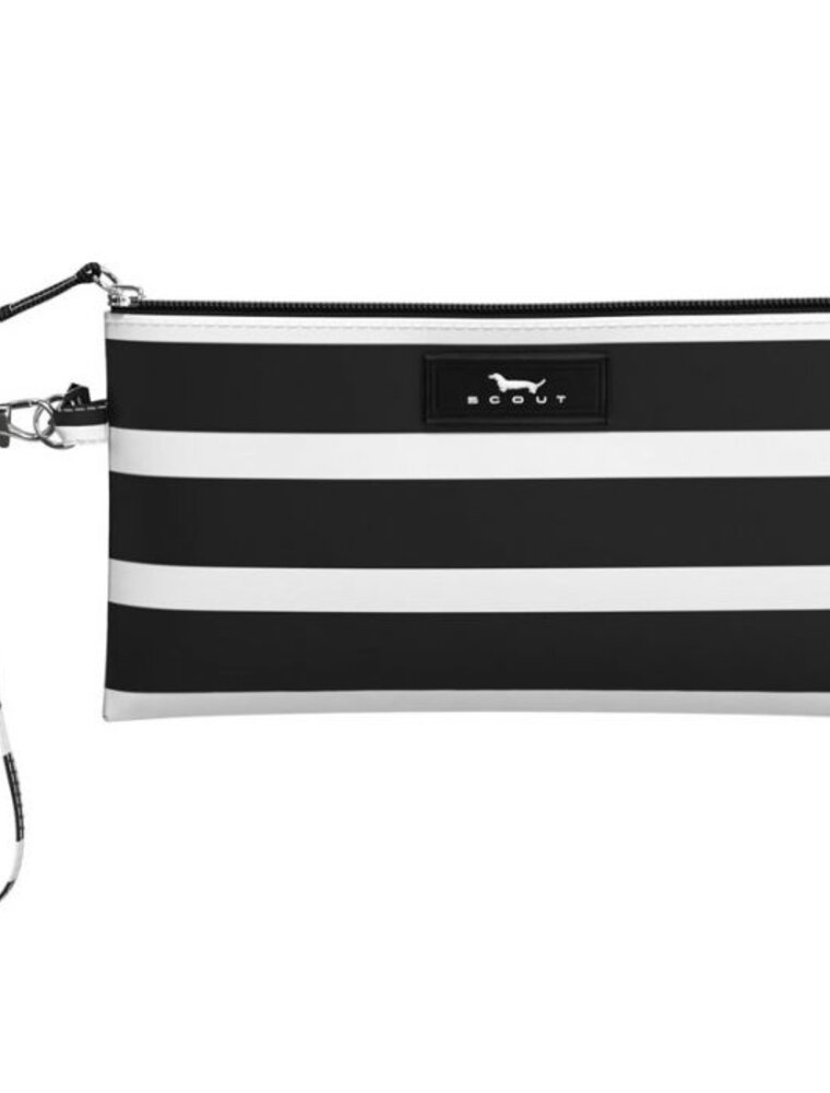 SCOUT Kate Wristlet in Fleetwood Black