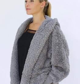 NORDIC BEACH Body Wrap in Grey Kitten