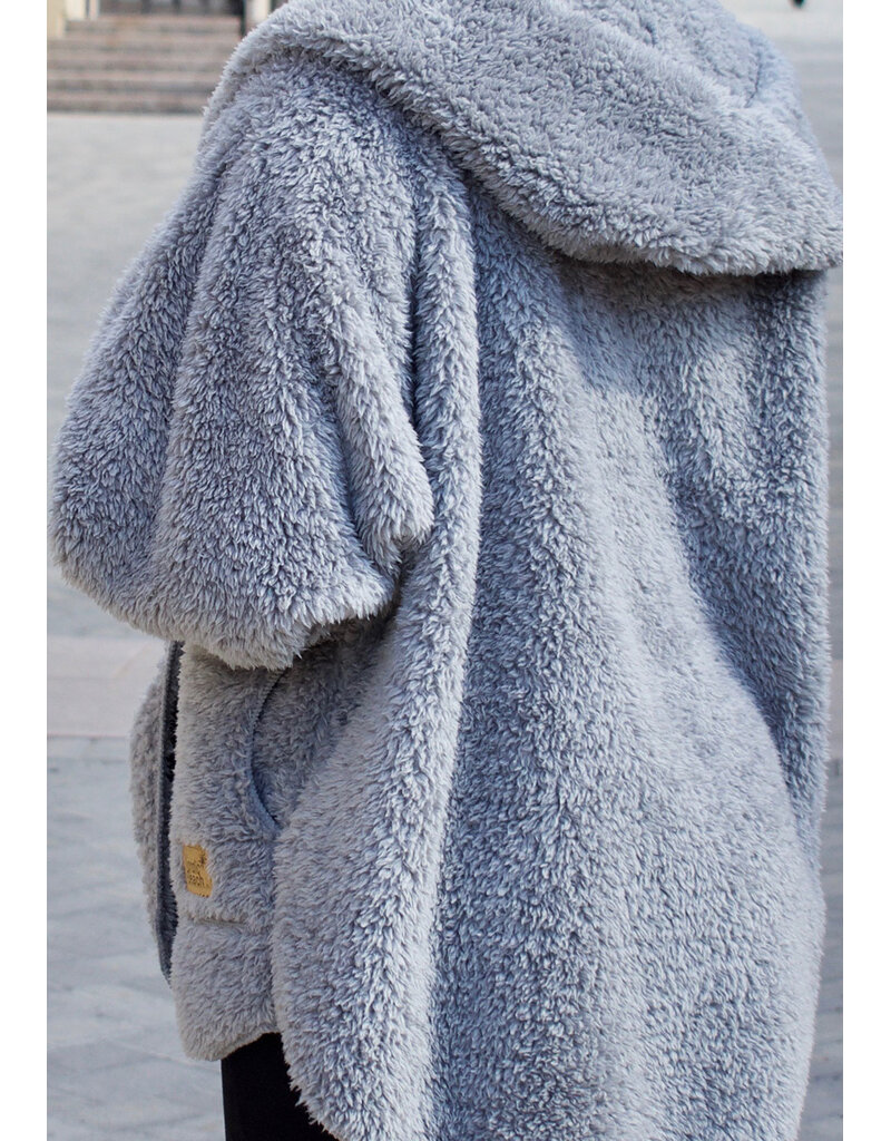NORDIC BEACH Body Wrap in Grey Kitten