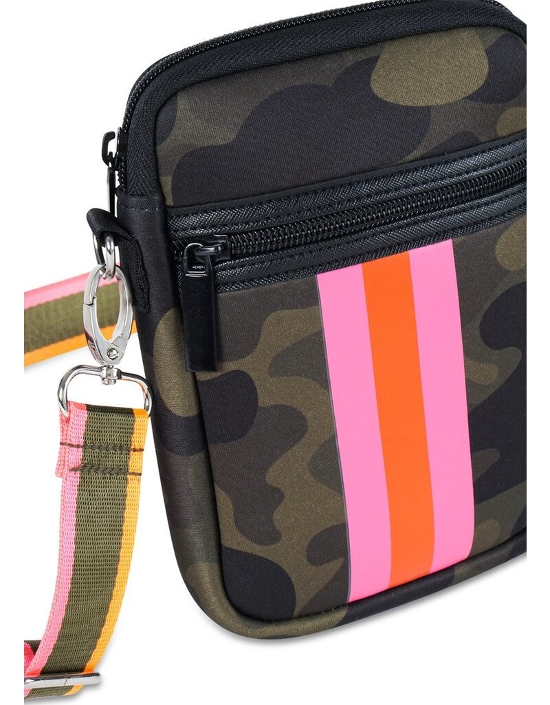 HAUTE SHORE Casey Crossbody Bag in Showoff