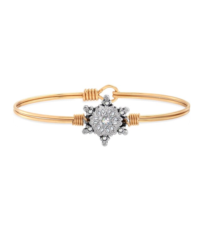 Sparkling Snowflake Bangle Bracelet in Gold