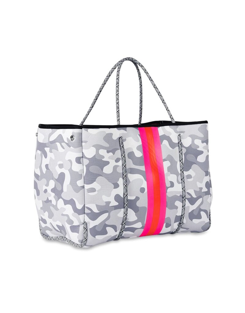 HAUTE SHORE Greyson Tote in Rise