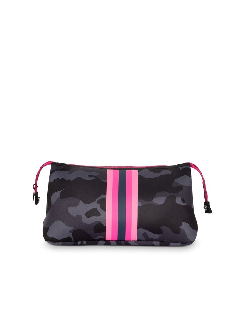 HAUTE SHORE Kyle Cosmetic Bag in Epic