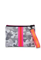 HAUTE SHORE Beth Clutch in Rise