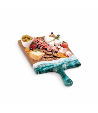 LYNN & LIANA SERVEWARE Large Acacia Cheese Board in Emerald Jewel