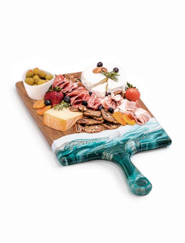 LYNN & LIANA SERVEWARE Large Acacia Cheese Board in Emerald Jewel