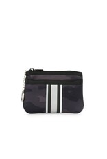 HAUTE SHORE Max Card Case in Prime HAUTE SHORE Max Card Case in Prime