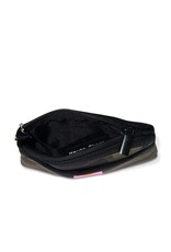 HAUTE SHORE Max Card Case in Showoff