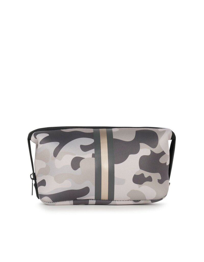 HAUTE SHORE Erin Small Cosmetic in Safari