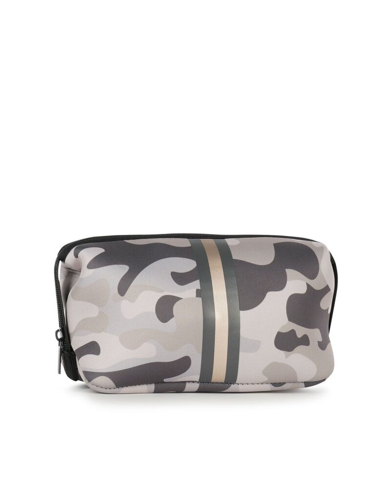 HAUTE SHORE Erin Small Cosmetic in Safari