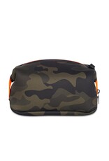 HAUTE SHORE Erin Small Cosmetic in Showoff