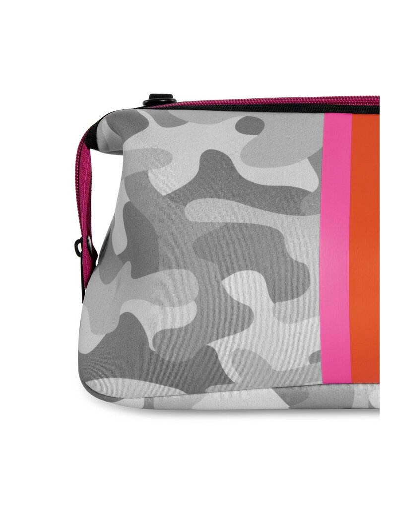 HAUTE SHORE Erin Small Cosmetic in Rise