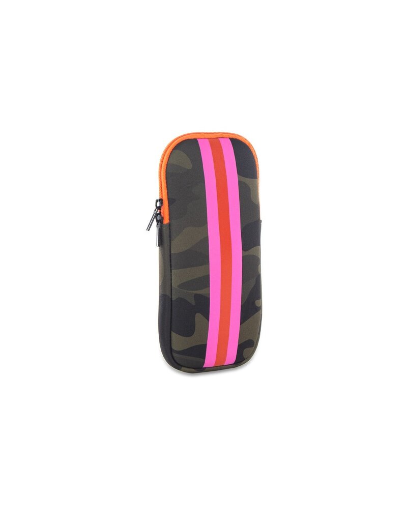 HAUTE SHORE Ev Glasses Case in Showoff