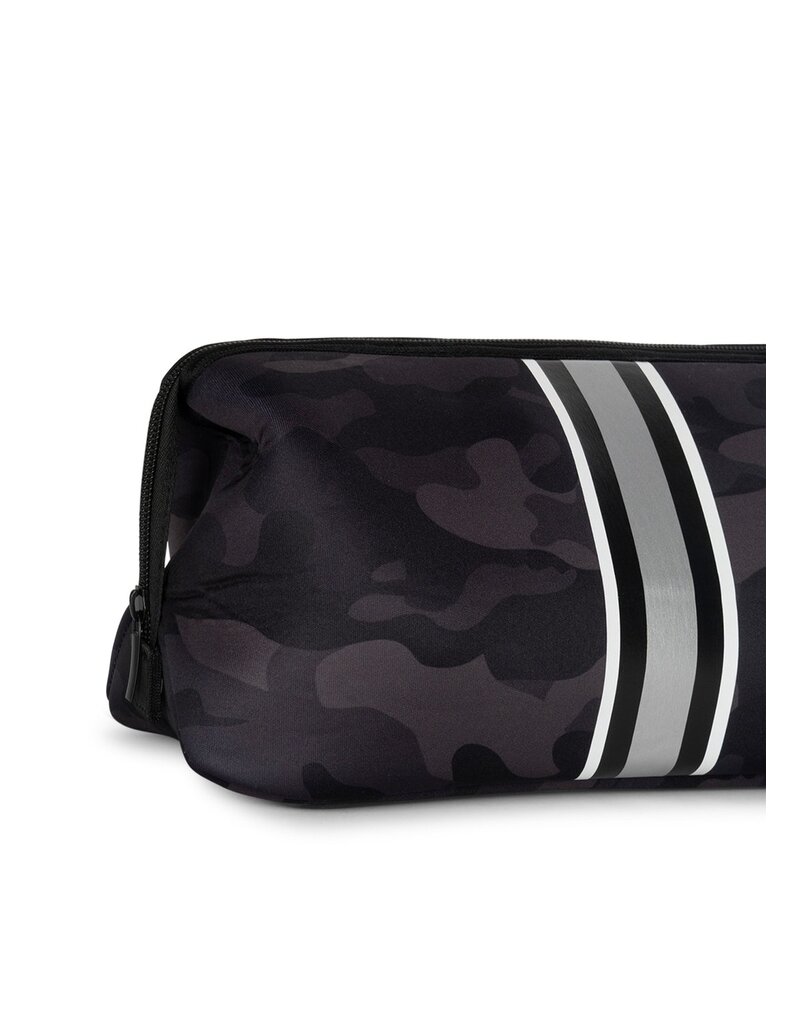 HAUTE SHORE Kyle Cosmetic Bag in Prime