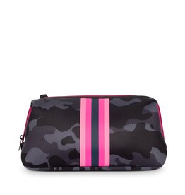 HAUTE SHORE Kyle Cosmetic Bag in Epic