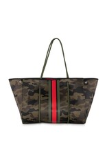 HAUTE SHORE Greyson Tote in Soho