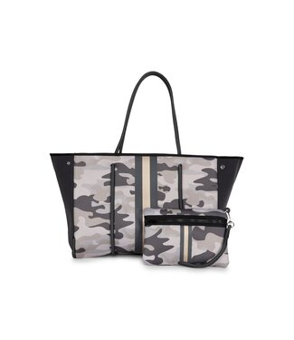 HAUTE SHORE Greyson Tote in Safari