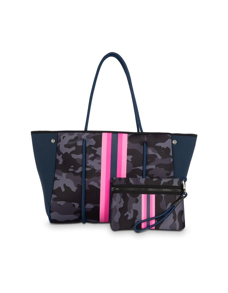 HAUTE SHORE Greyson Tote in Epic