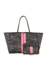 HAUTE SHORE Greyson Tote in Showoff