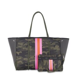 HAUTE SHORE Greyson Tote in Showoff