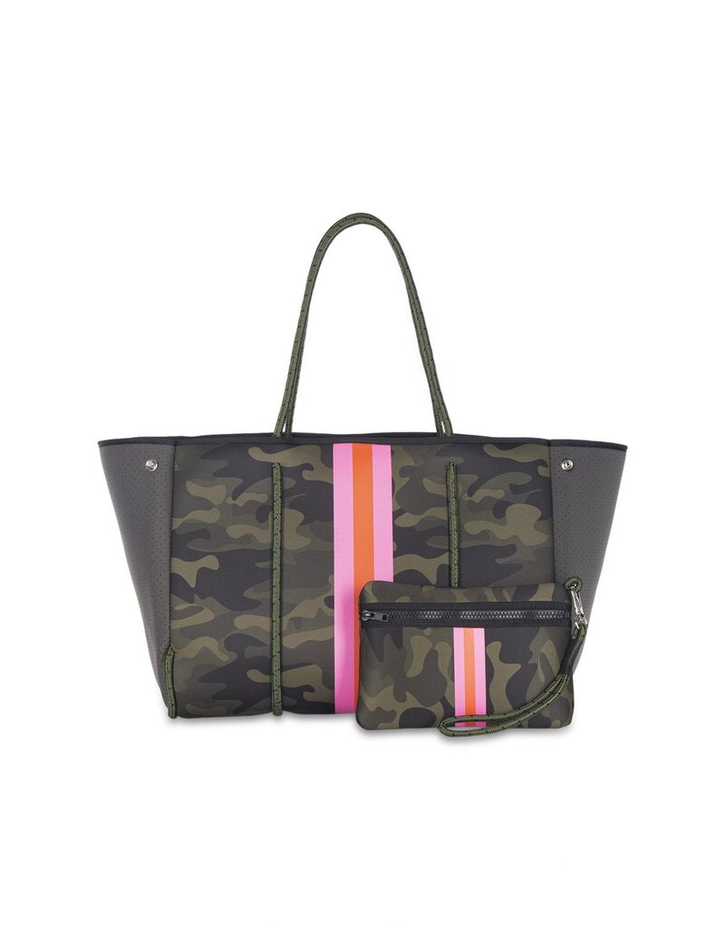 HAUTE SHORE Greyson Tote in Showoff